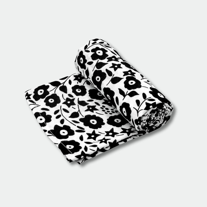 ETTA LOVES x LIBERTY – Sensory XL Muslin Swaddle - birth to 4 months