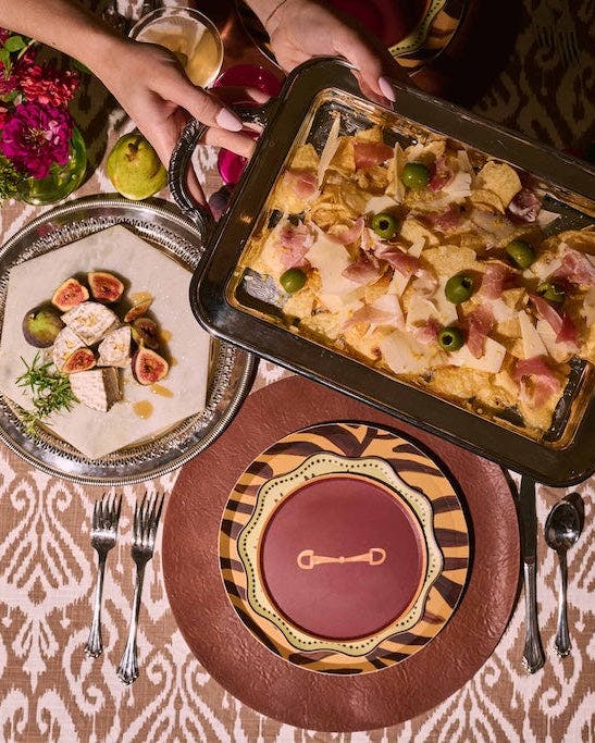 The Rider Duo Hors d'Oeuvres Plate Set - Cherry Wood