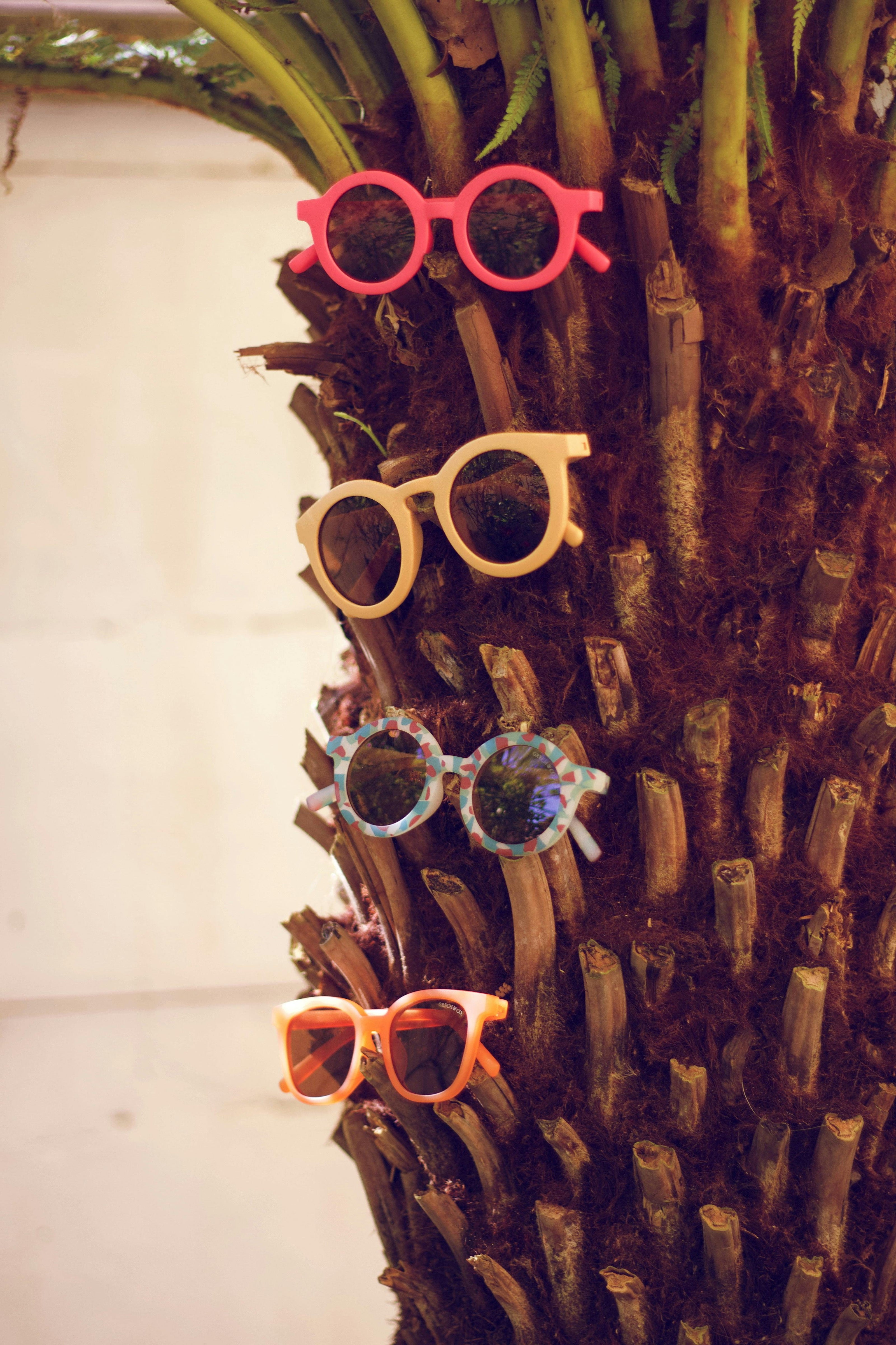 Classic Wayfarer Sustainable Sunglasses | Bio-Based · Bendable · Polarized | Child | 3-8 Y | Sienna