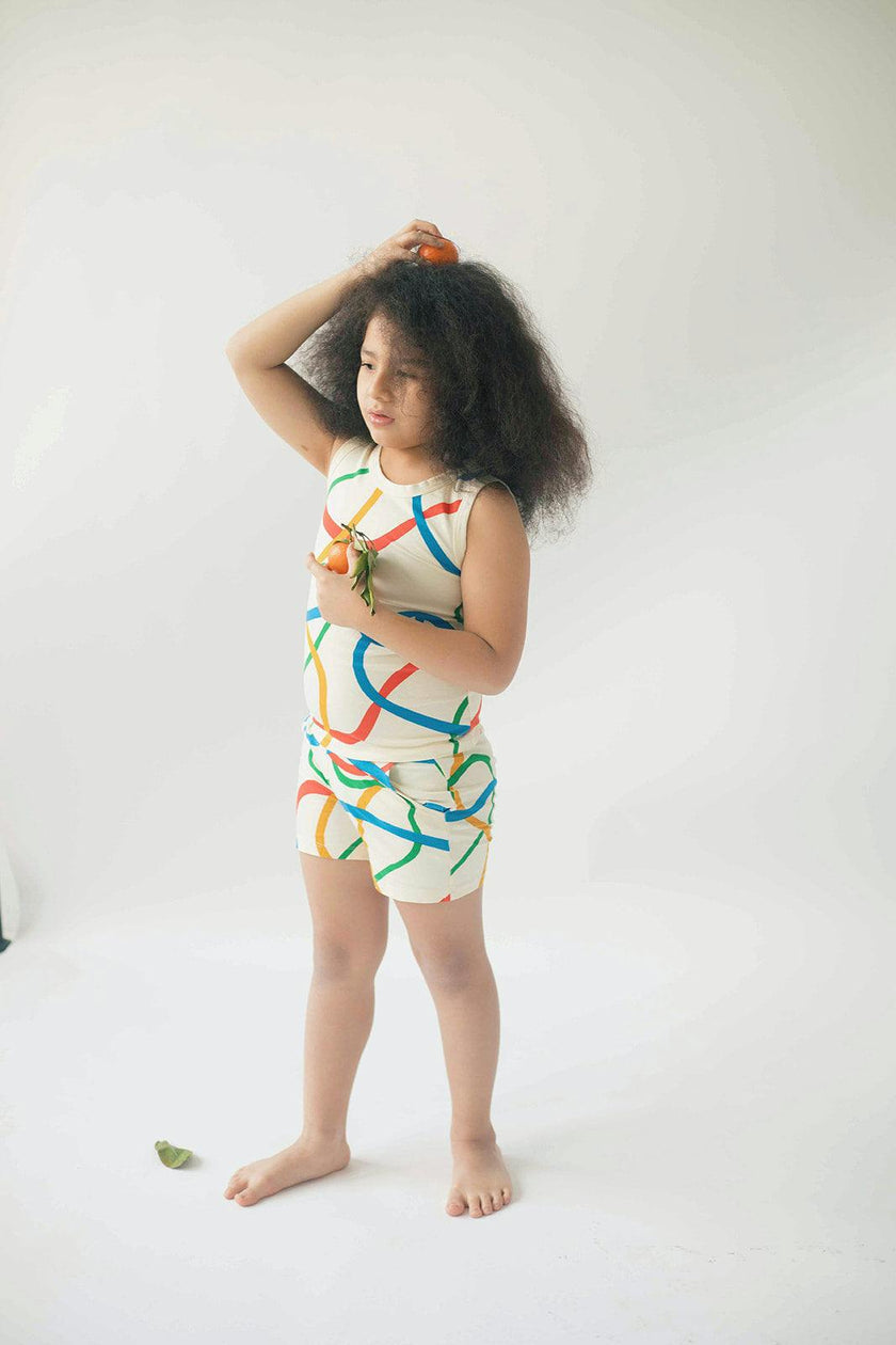 Tank Set in Wavy Lines