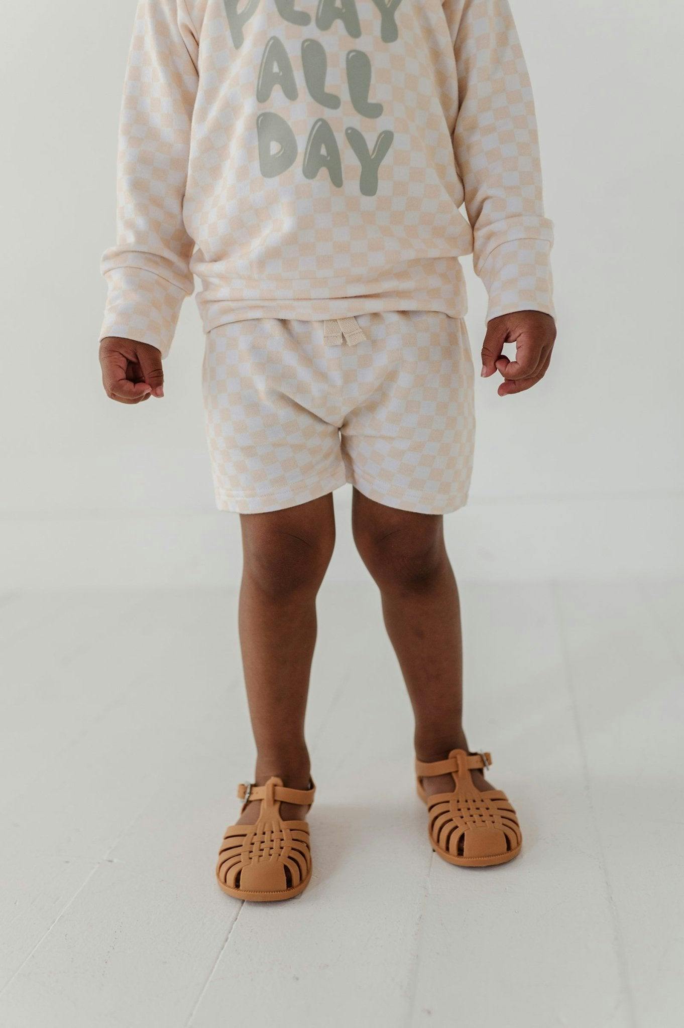 Boys Harem Shorts in Checkered in Rutabaga