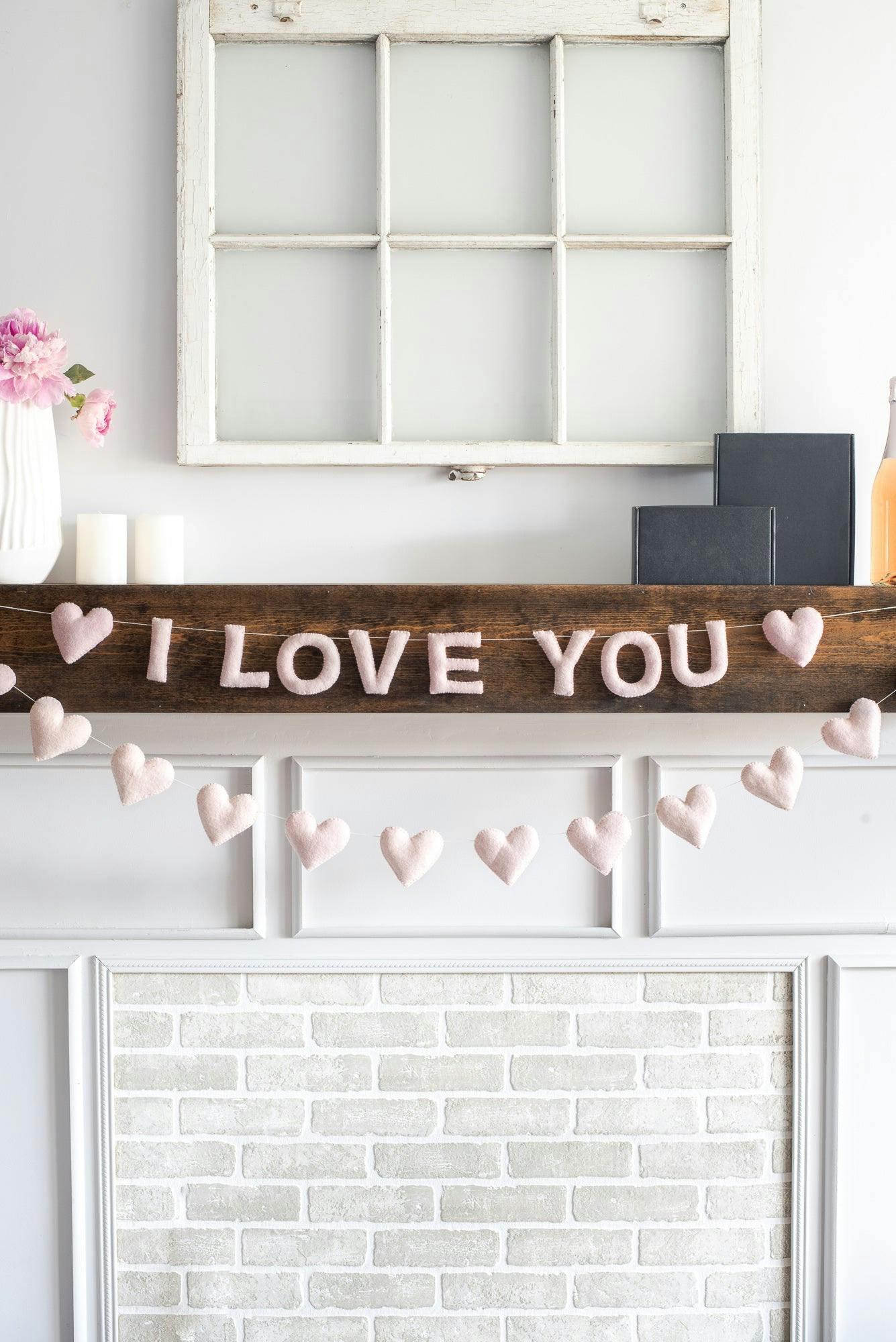 Heart Garland (Pink)