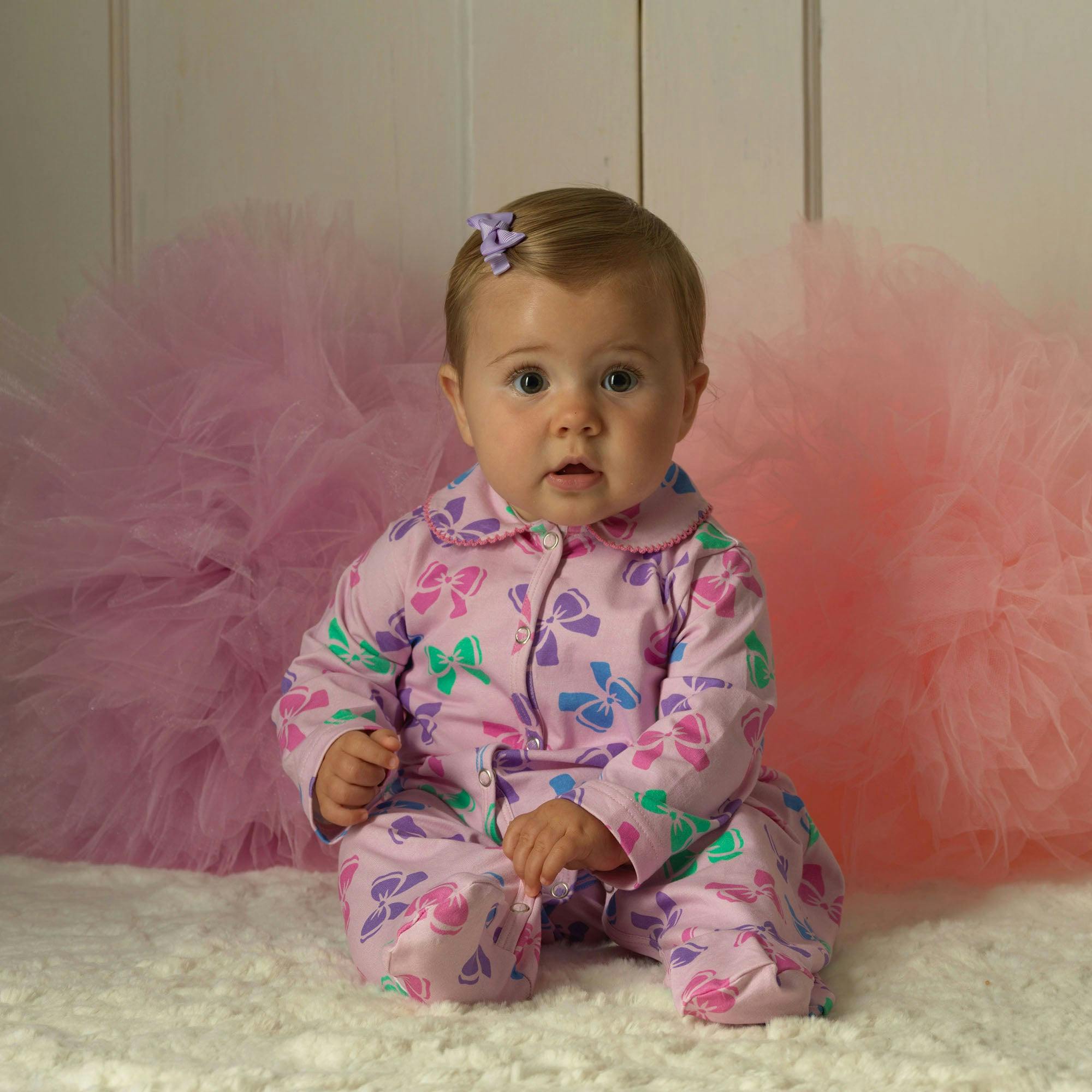Bow Footie