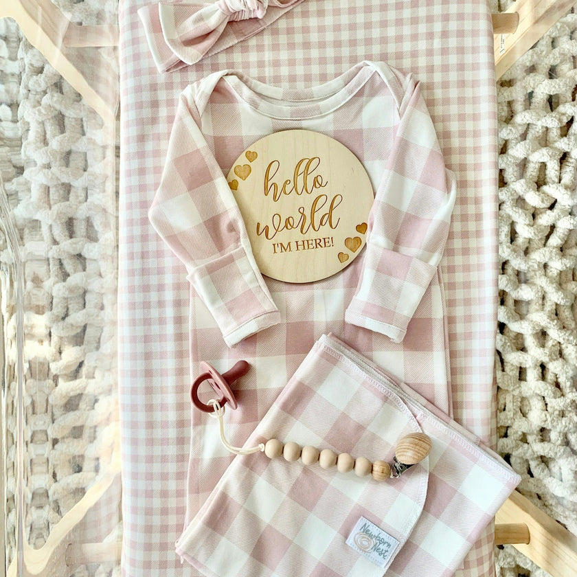 Sunday Picnic, Pink Blush - Bamboo Newborn Nest