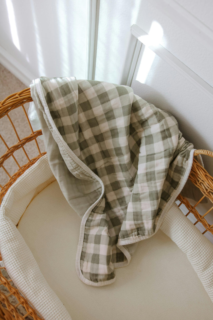 Evergreen Gingham QUILTED 6 Layer Gauze Blanket