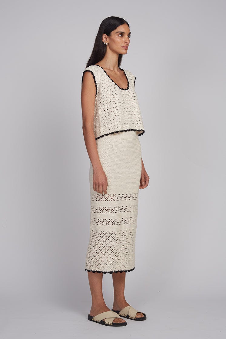ZARIA CROCHET TOP | IVORY W/ BLACK TIPPING