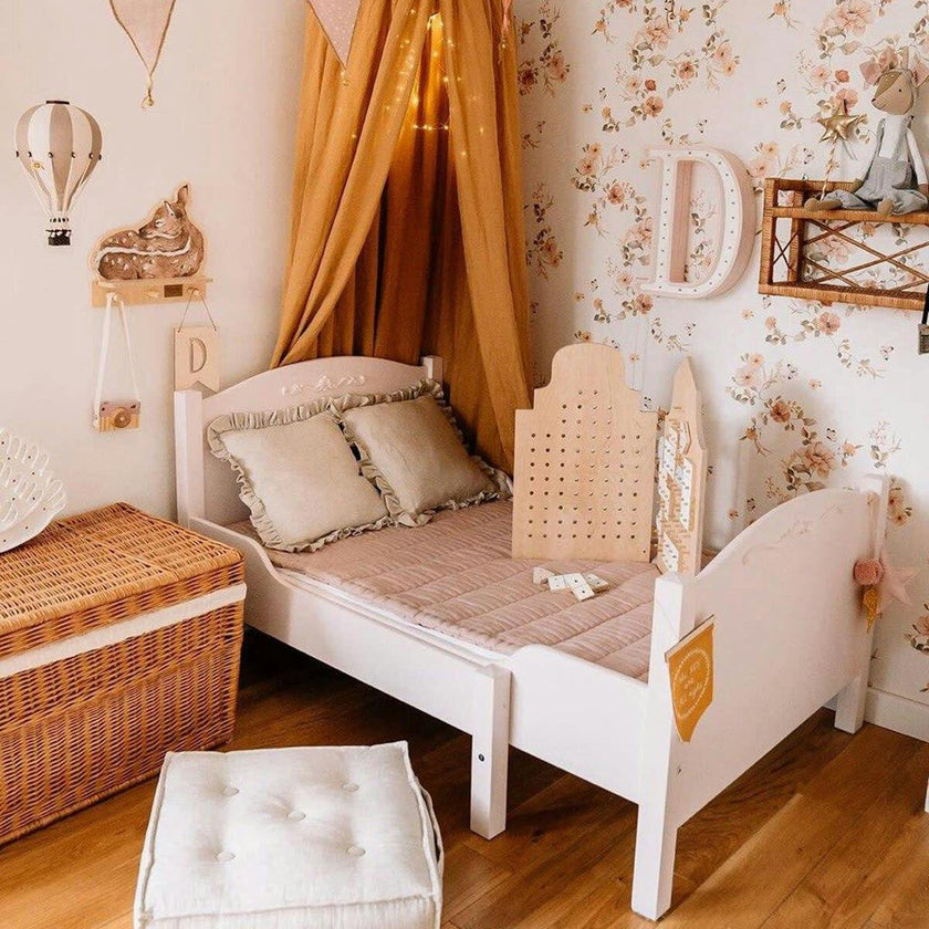 Floral Vintage Wallpaper