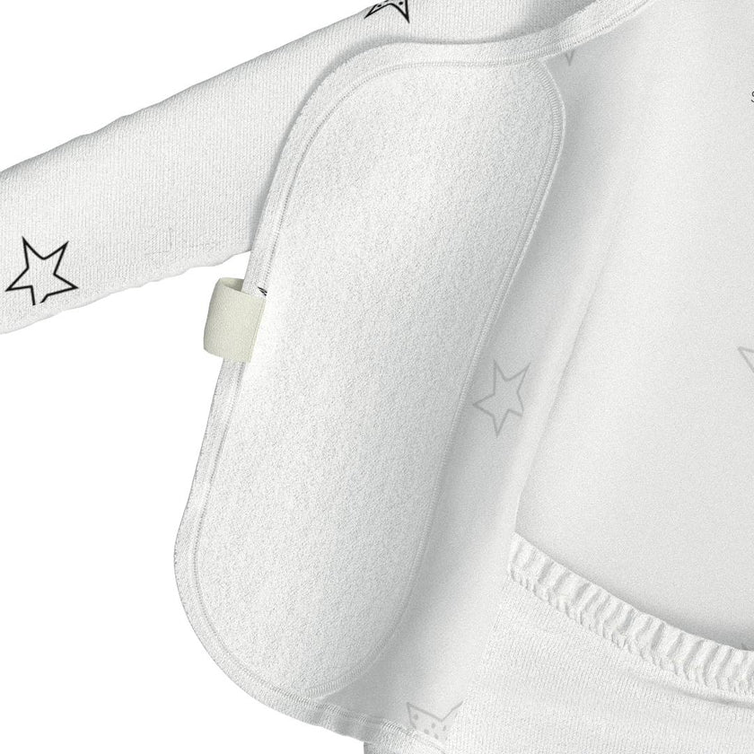 Bonsie Baby Onsie Bag and Hat