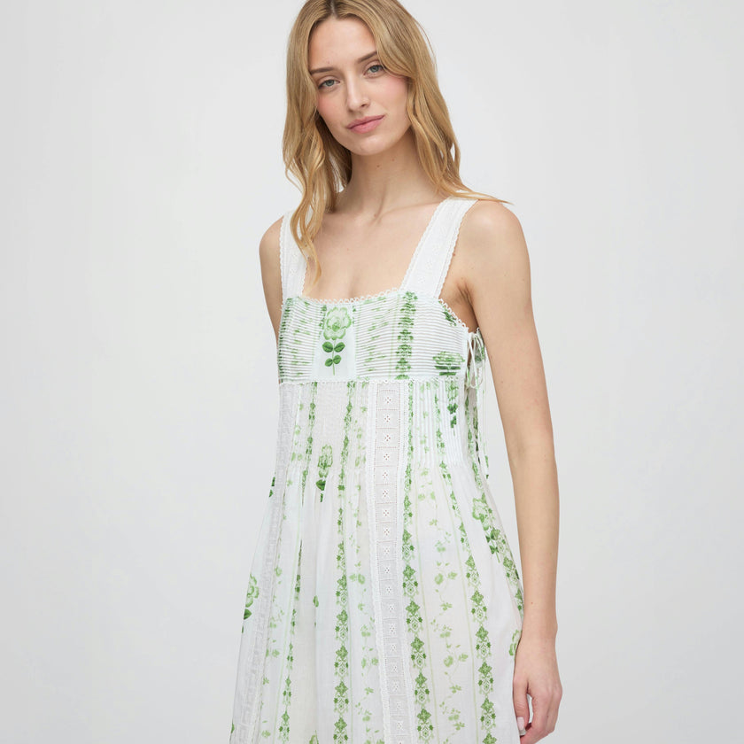 The Lux Nightgown - White/Green Arcadia Border