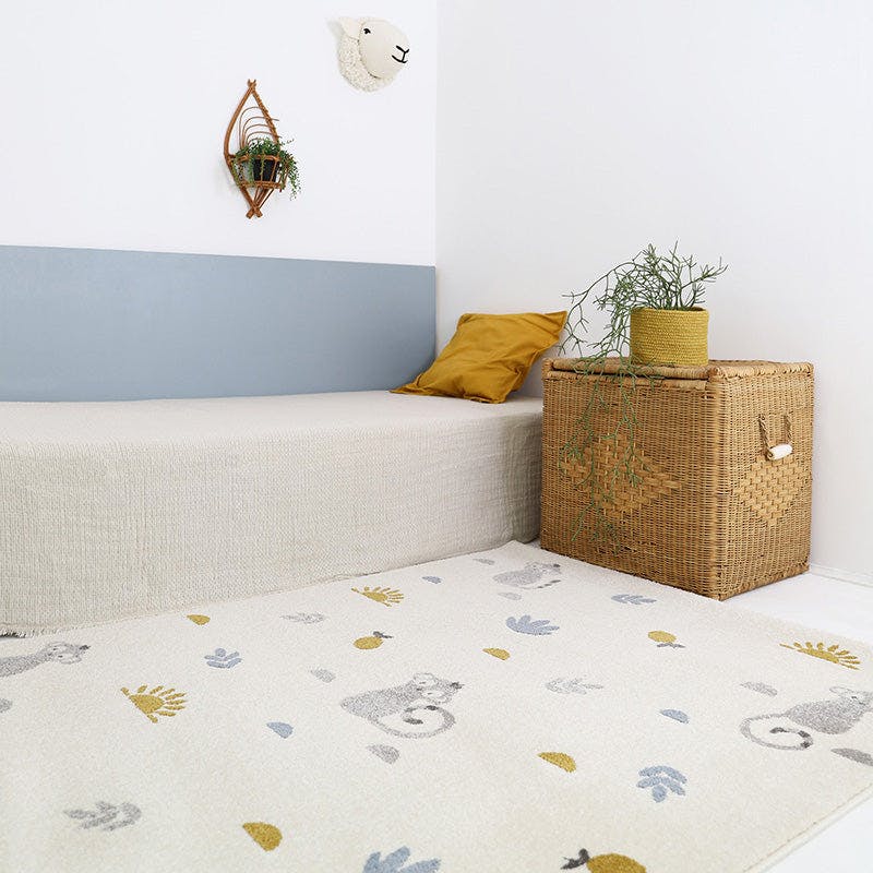 Graphic Print Rectangular Rug