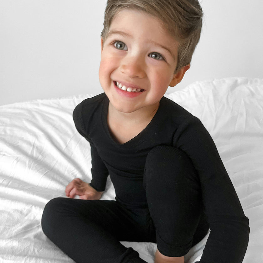 Midnight Ribbed 2 Piece Pajama Set