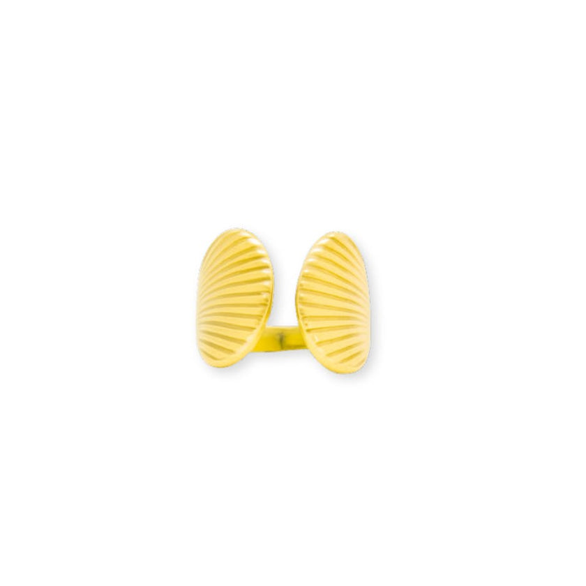 Shell Clasp Ring