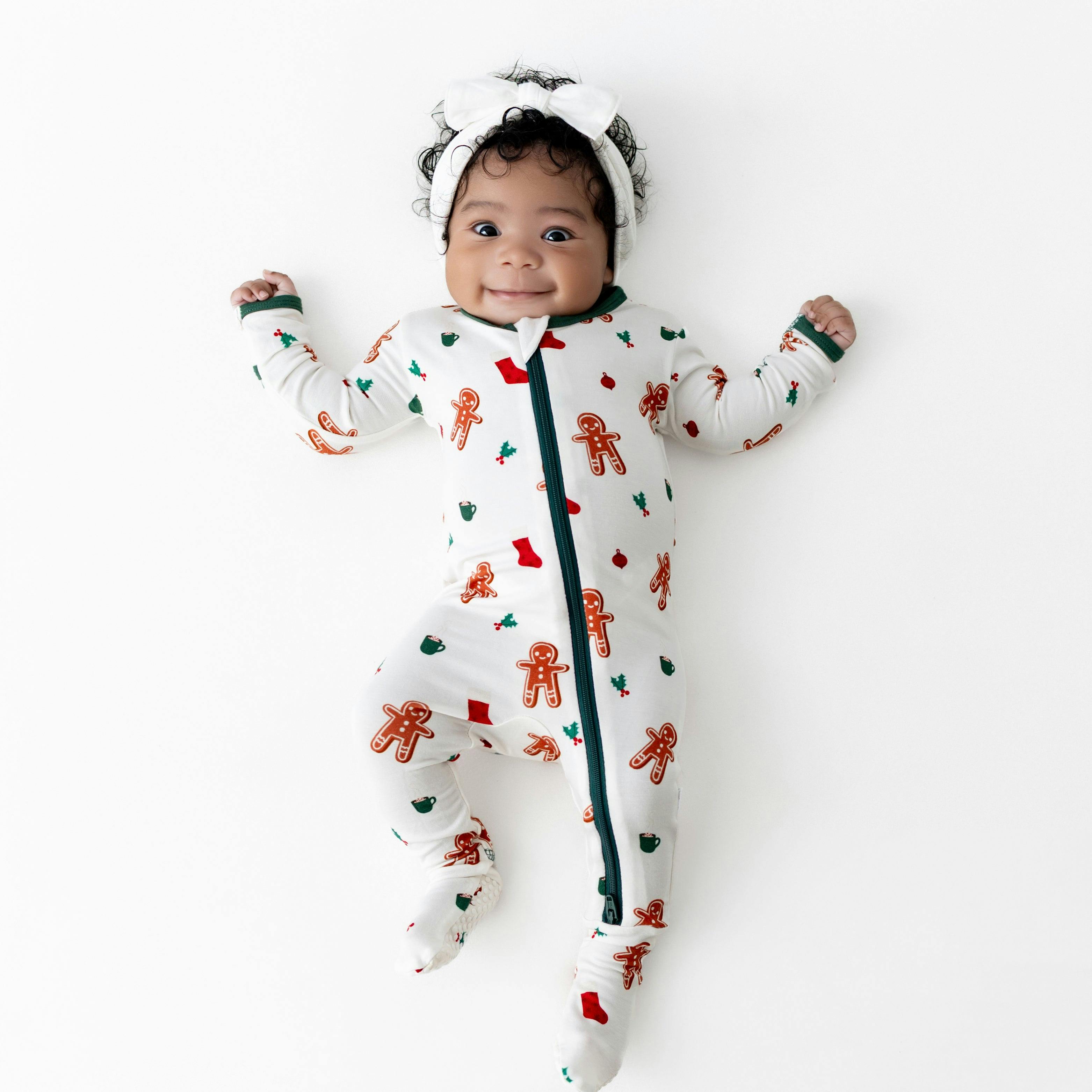 Gingerbread Men Zippered Footie