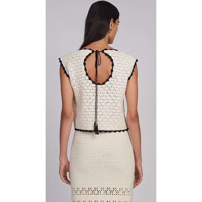 ZARIA CROCHET TOP | IVORY W/ BLACK TIPPING
