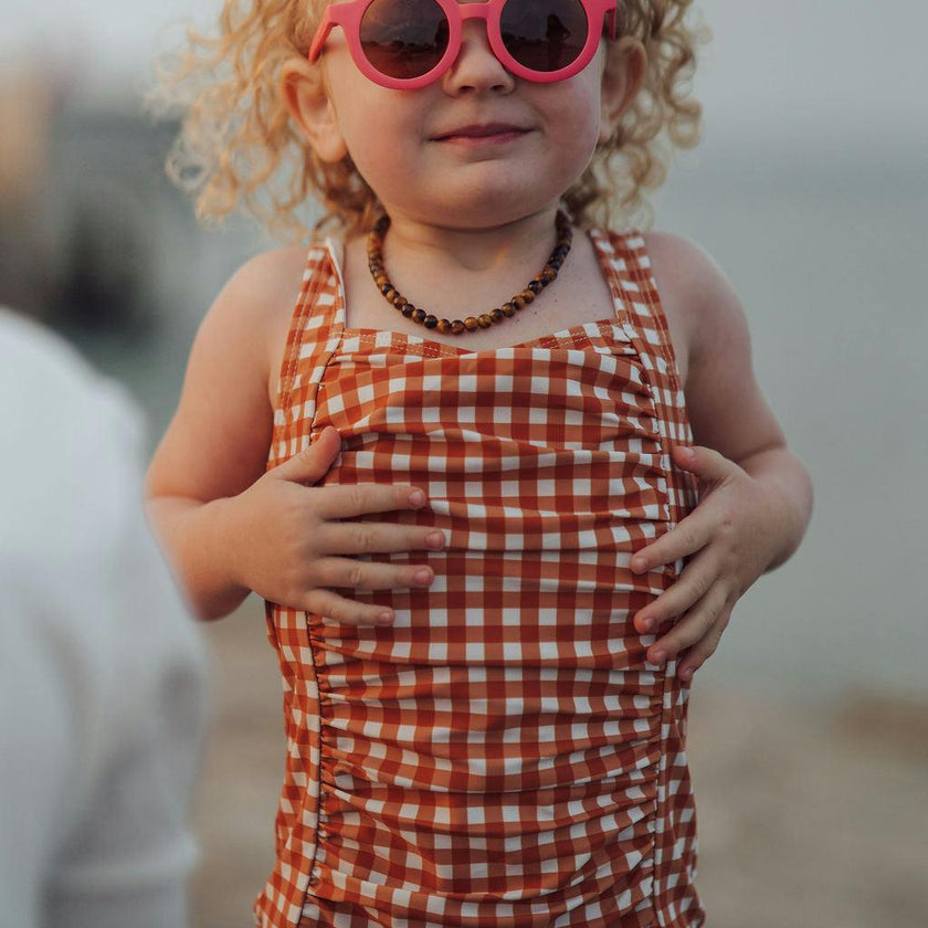 Original Round Sustainable Sunglasses | Bio-Based Bendable Polarized | Bubble Gum