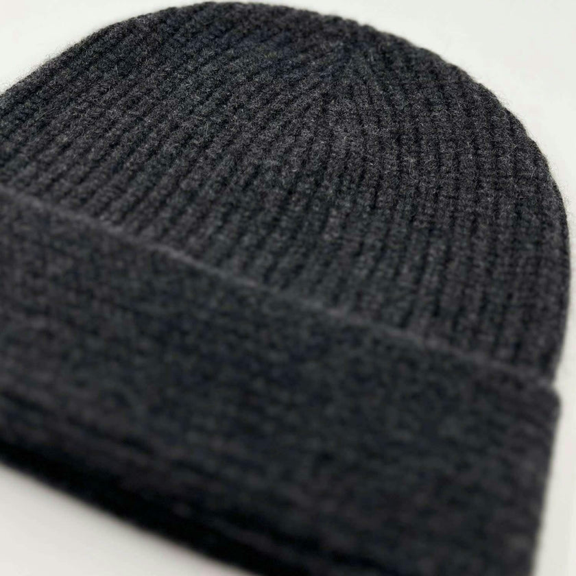 The Cocoon Cashmere Beanie