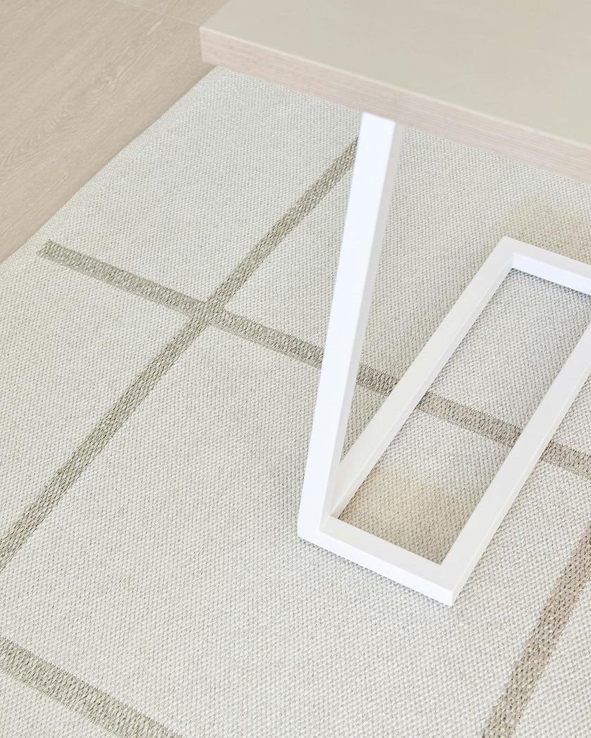 Rug ADA White/Stone Met. 6 x 8.5 ft