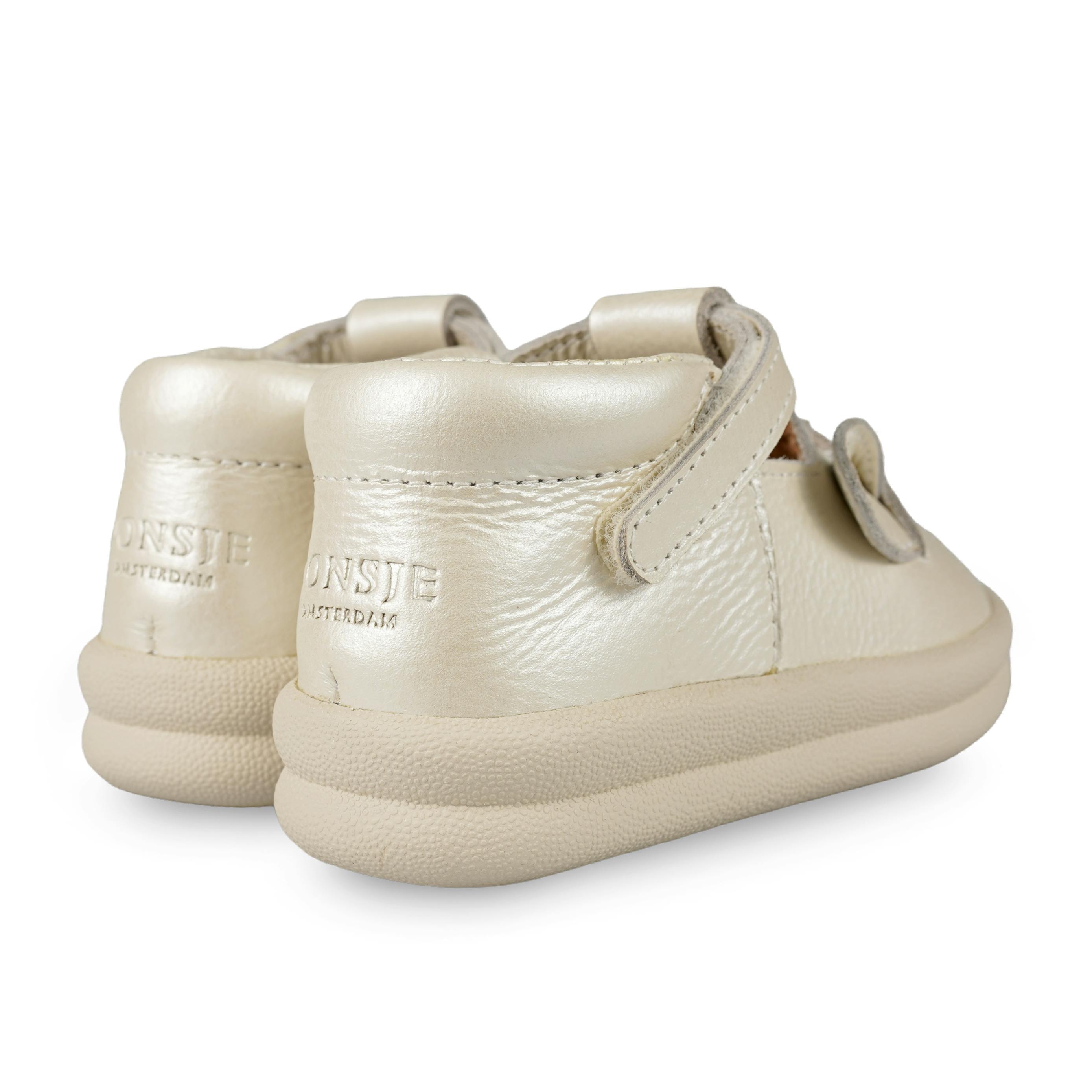 Zilpa Shoes | Unicorn | Off White Metallic Leather