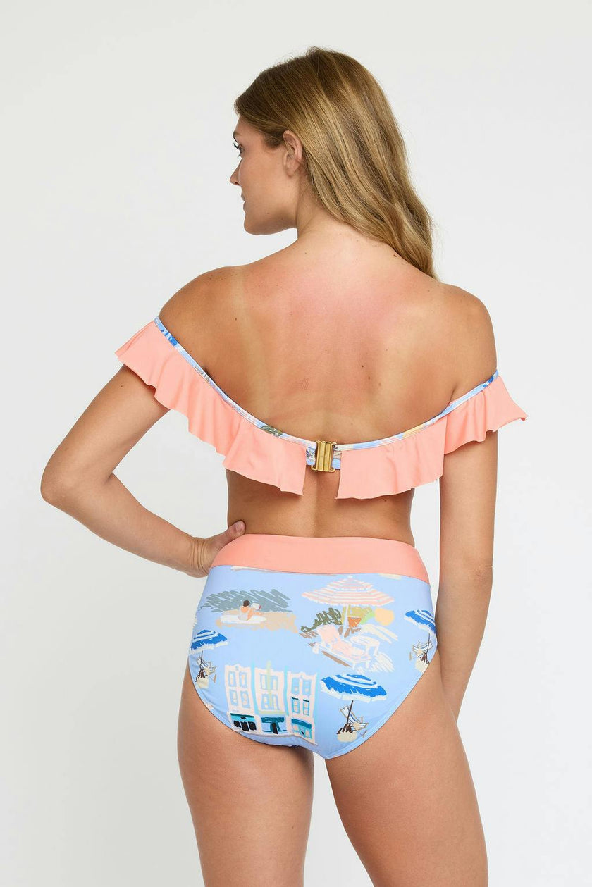 Toni Top in Coast to Coast