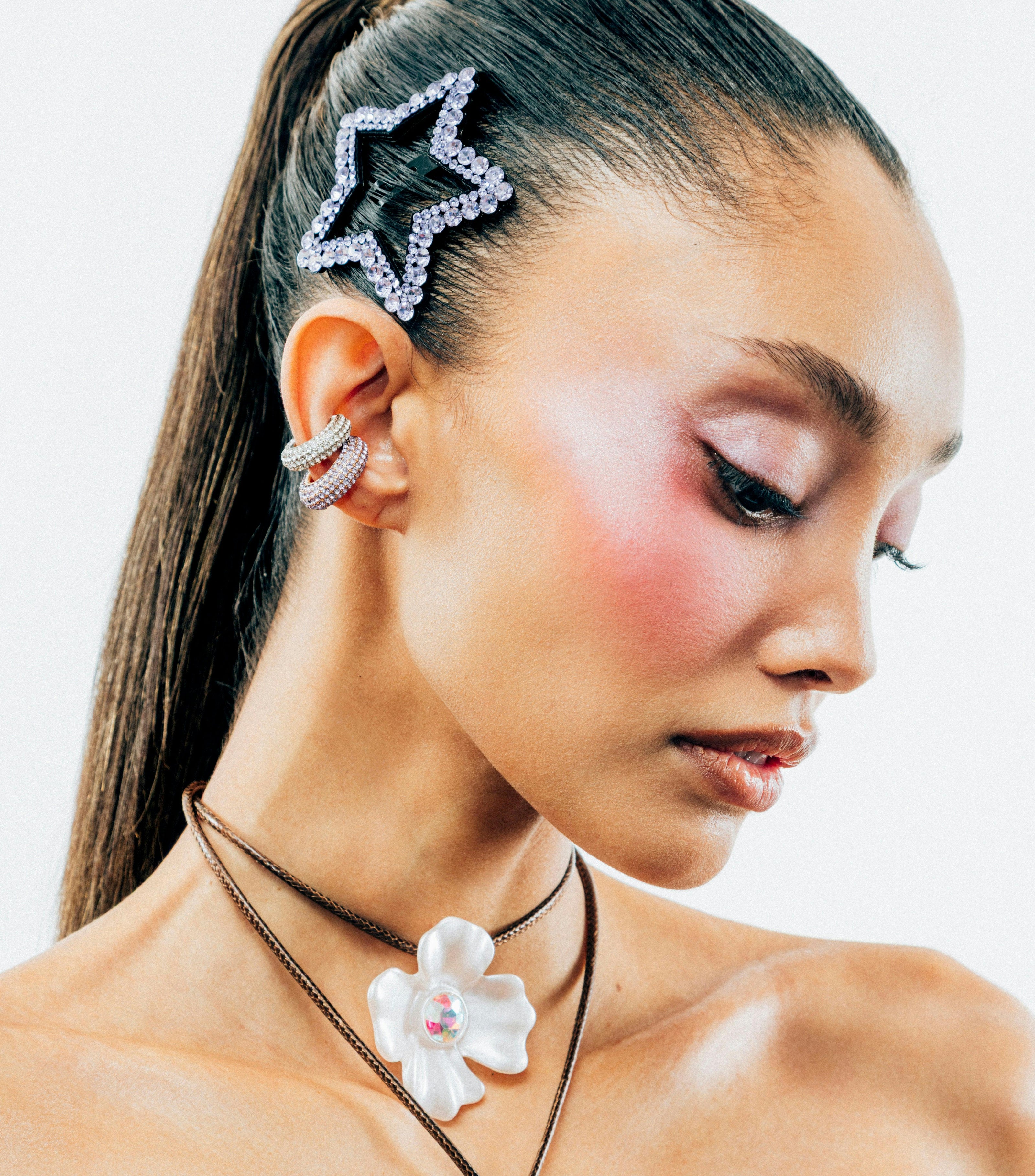 BLOSSOM NECKLACE
