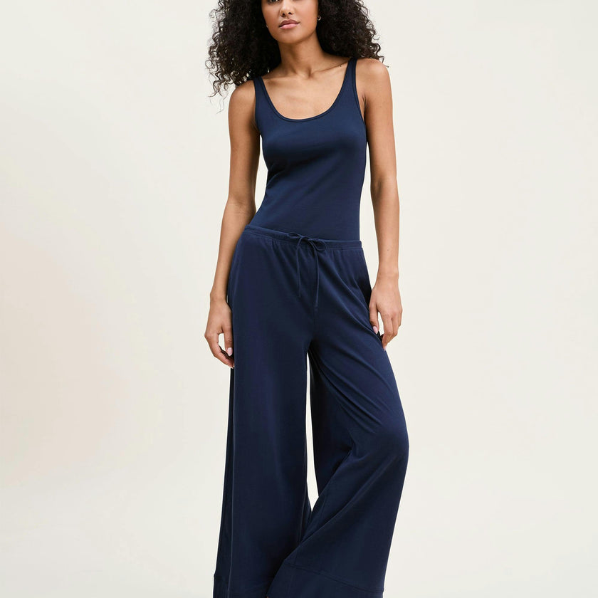 Women's Pima Scoop Tank in Navy