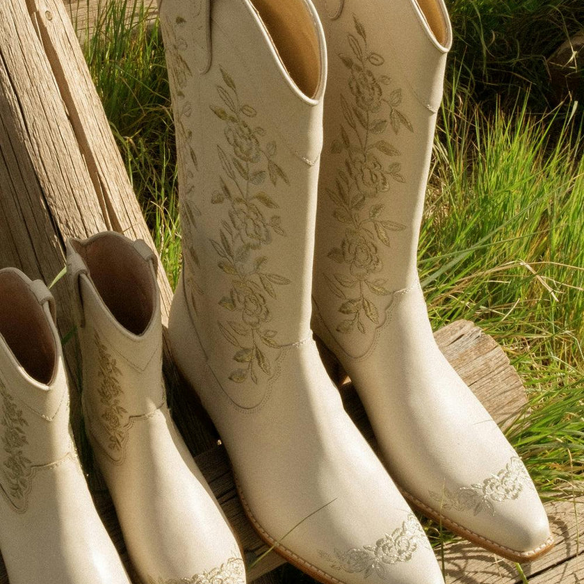Avery Boot in Cream