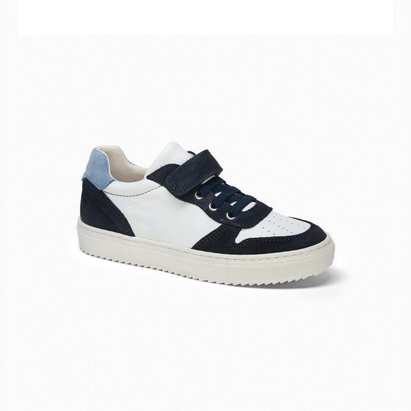 Hampton Classics Woody Sneaker in White/Navy