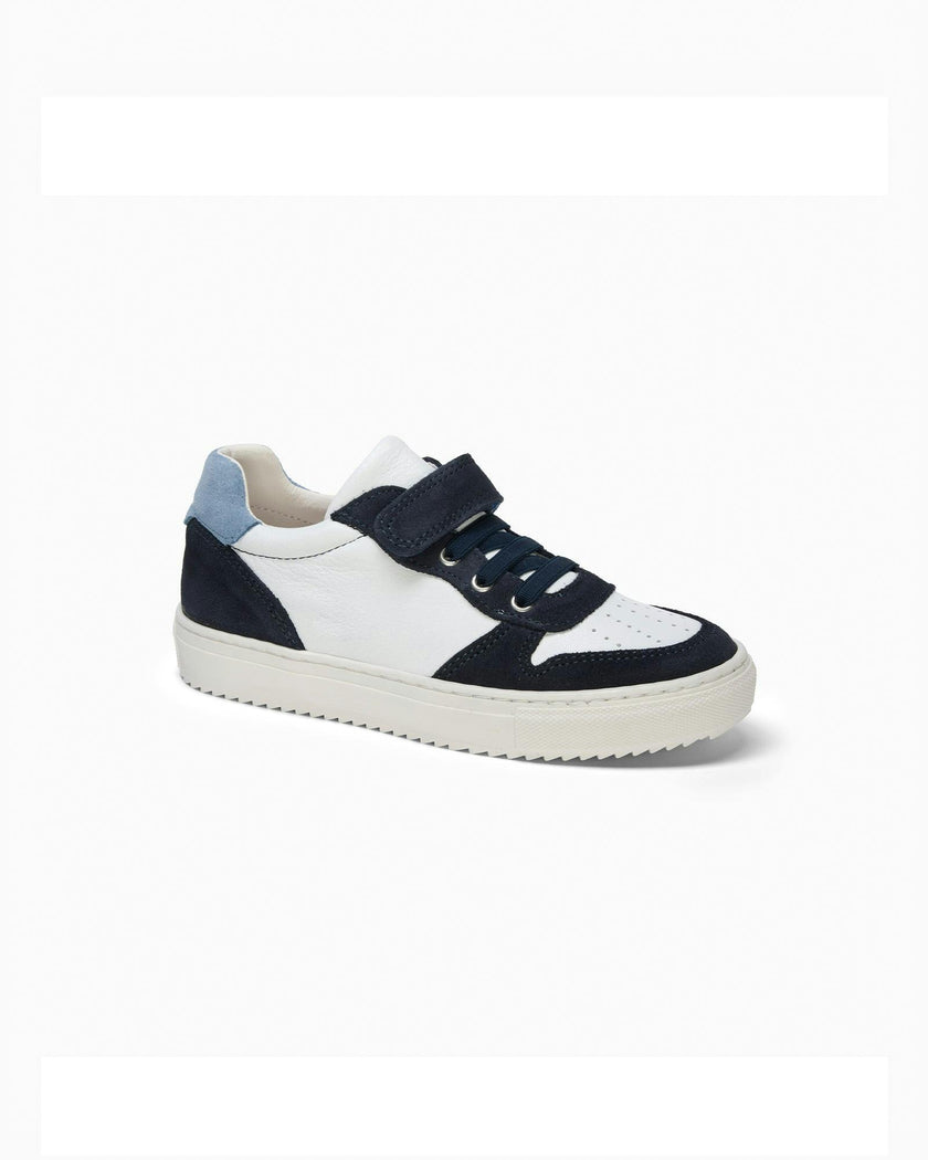 Hampton Classics Woody Sneaker in White/Navy