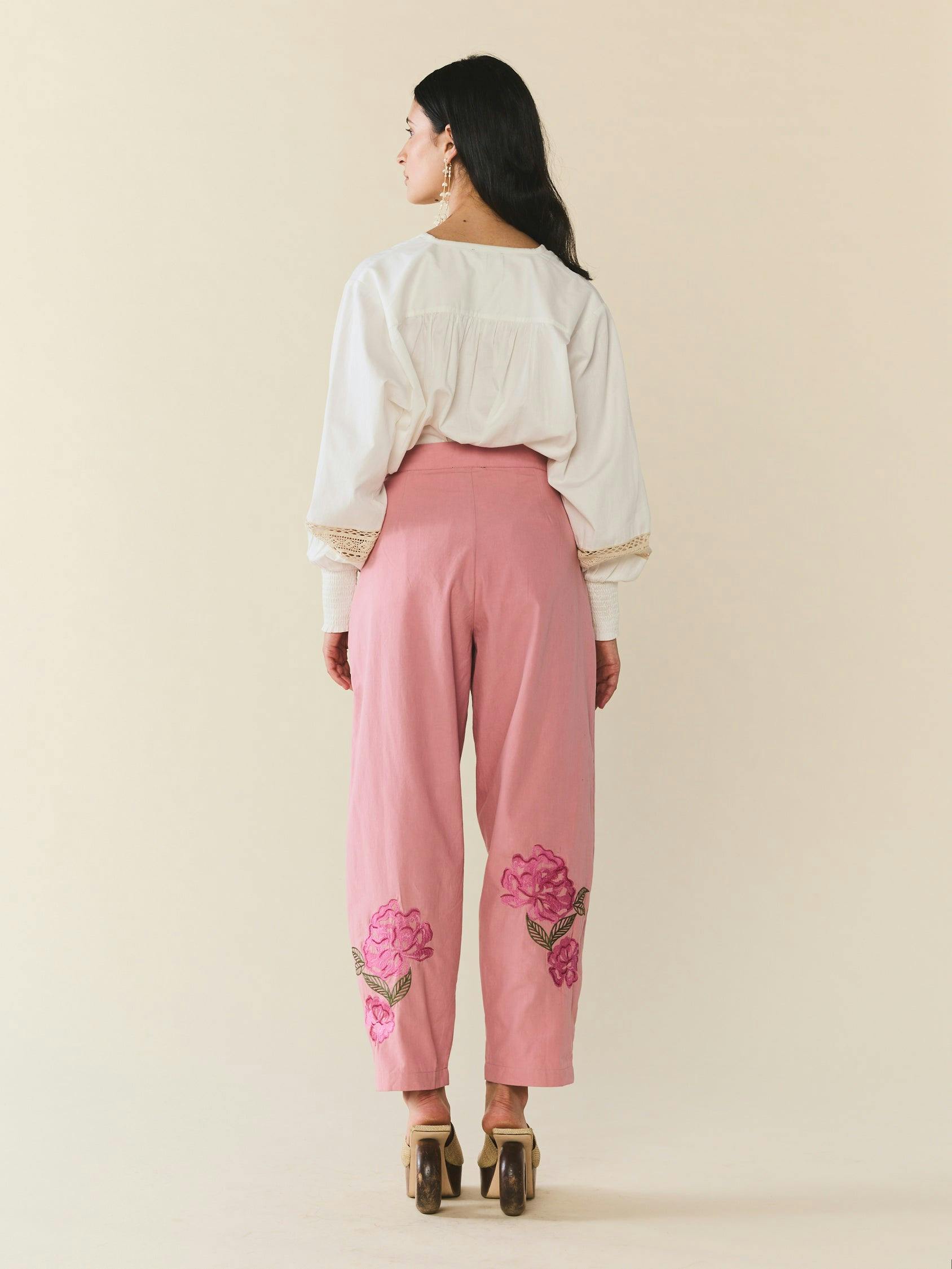 Nina Pant
