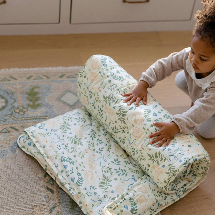 Organic Nap Mat (Swan)