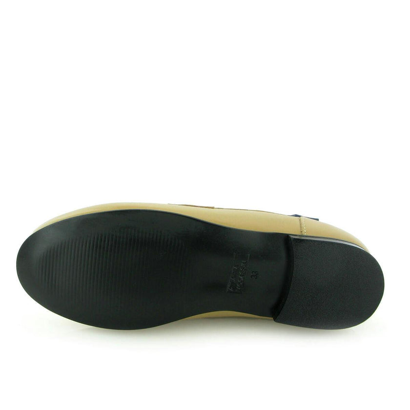Teresa Buckle - beige smooth