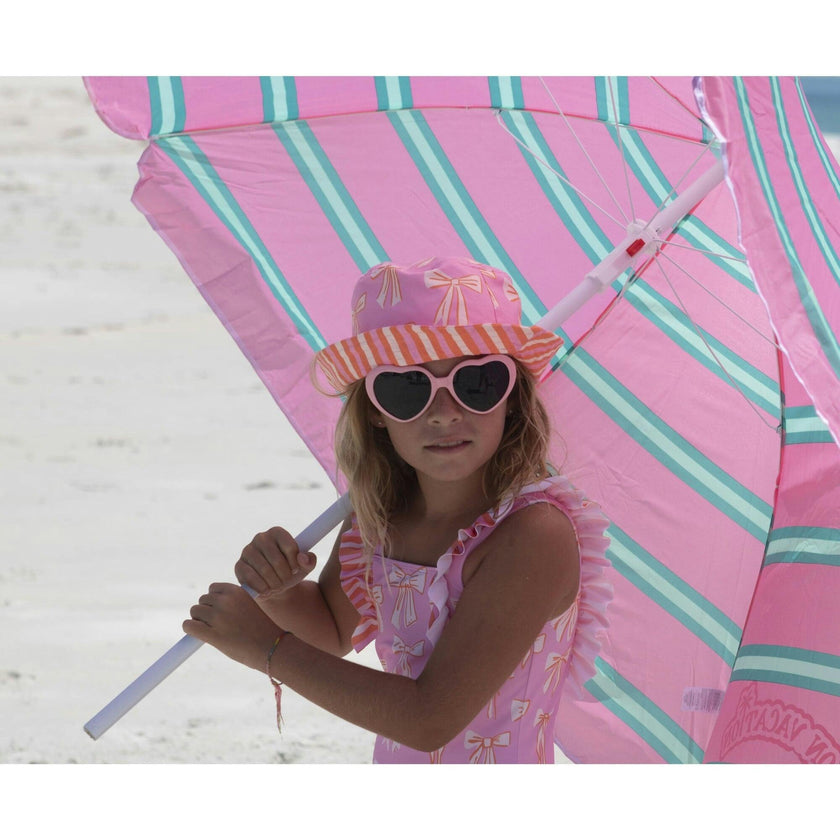 Beach stripes and bows bucket hat