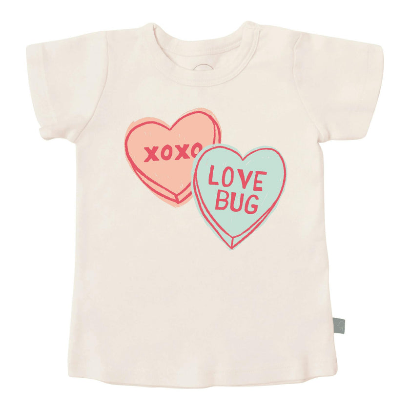 graphic tee | candy hearts