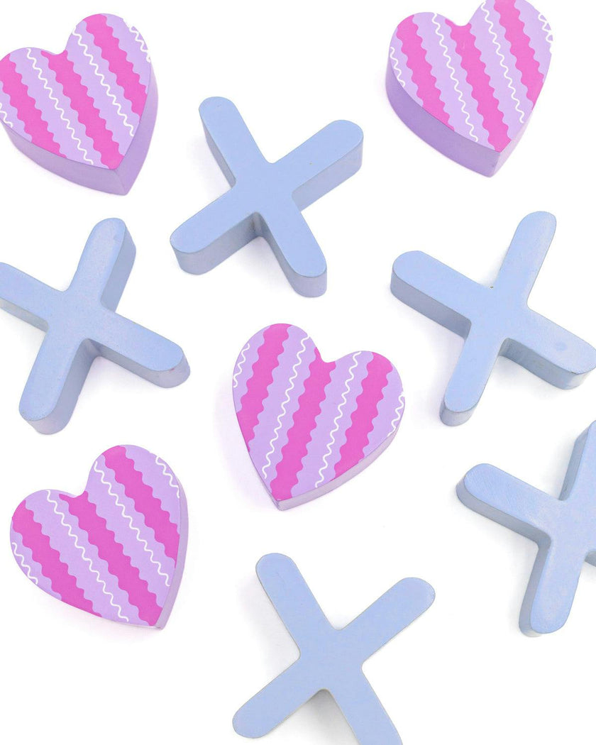 Packed Party Tic-Tac-Totally Fun Preepy Plaid Hearts Game Set