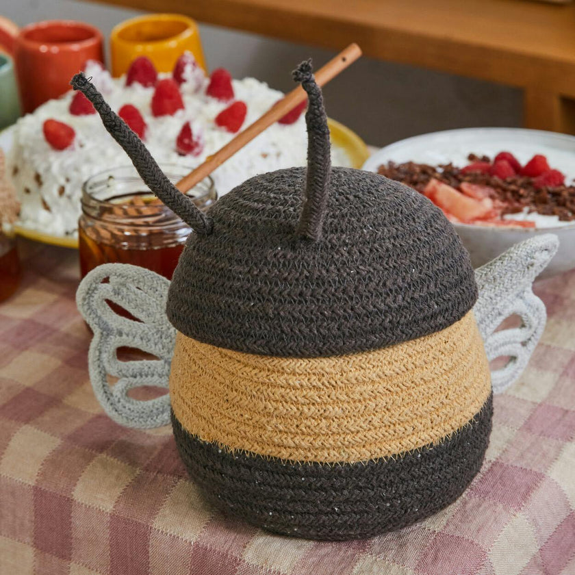 Basket Baby - 6" x 6"
