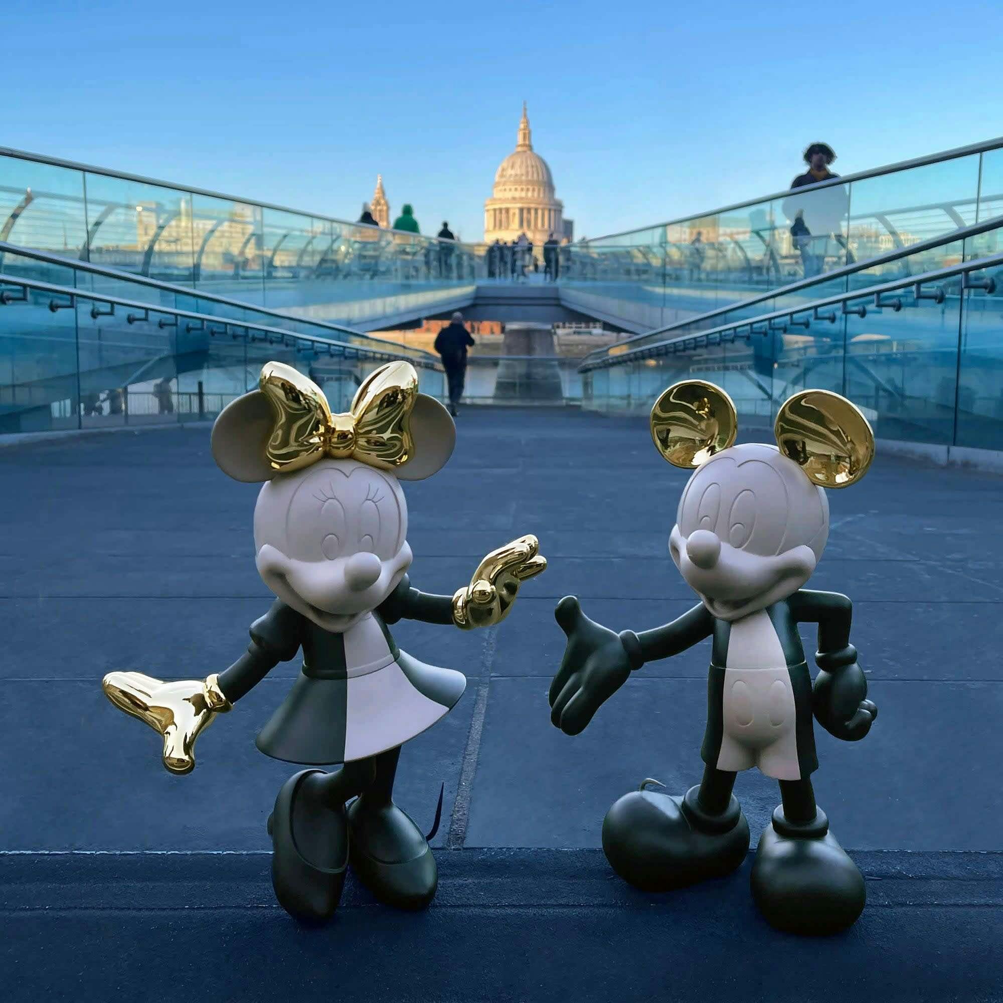 Mickey HOPPEN Taupe