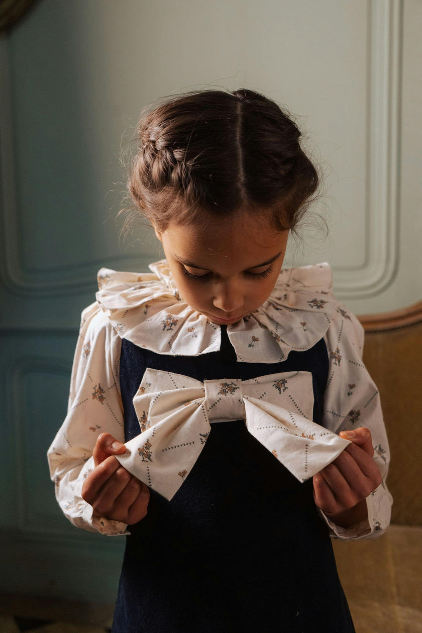 Malice Velvet Dress for Girls with a Bow