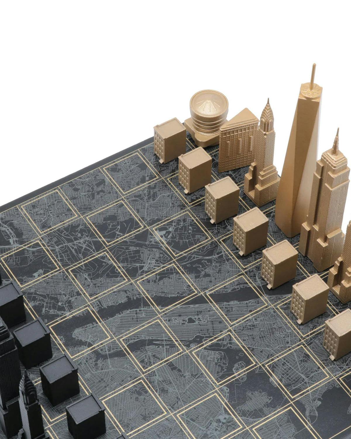 Chess Set Luxury Bronze NEW YORK with New York  Map Board