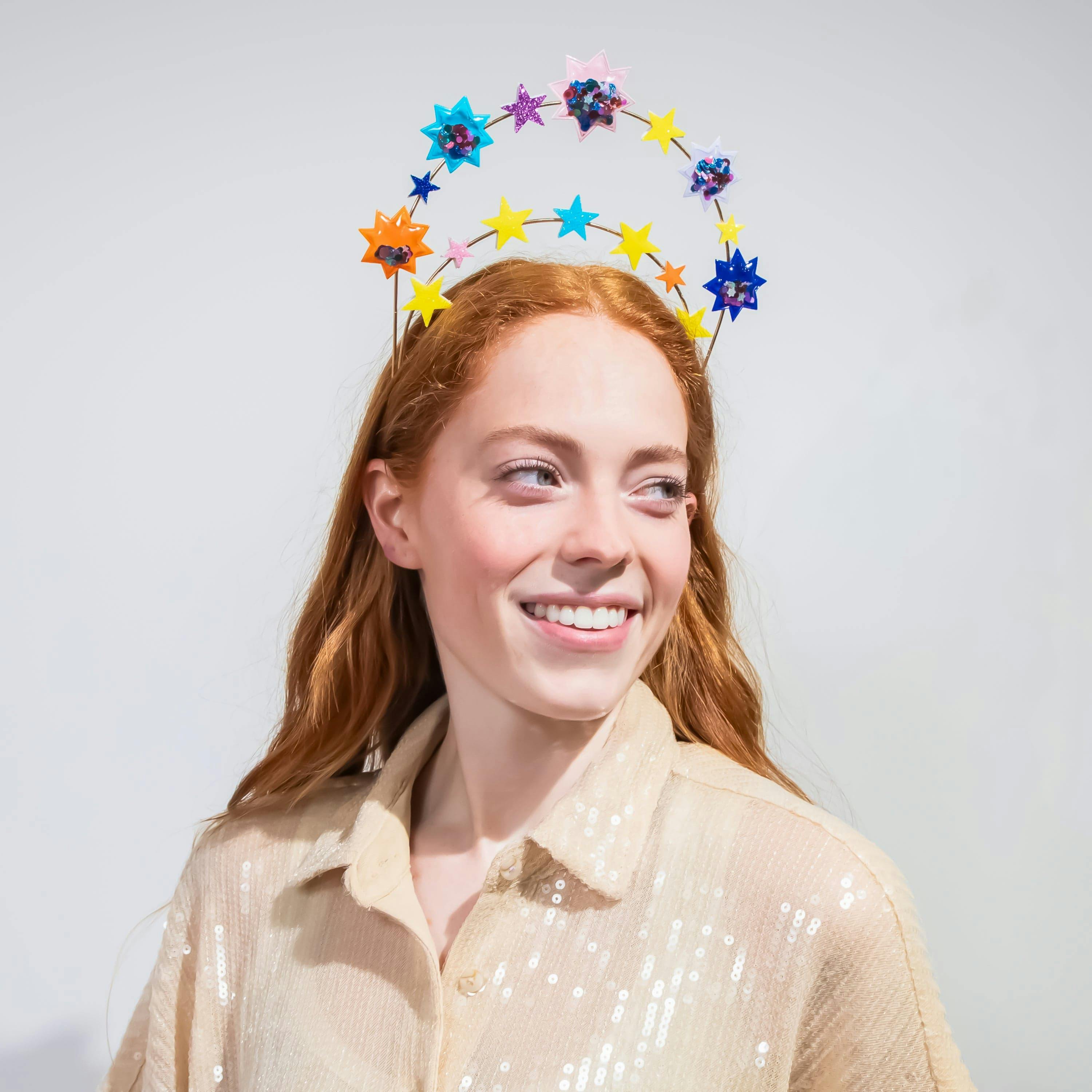 Packed Party Confetti Star Novelty Headband - Two-Tier Gold Metal Headband with Shakeable Confetti-Filled Vinyl Stars and Gold Glitter Accents, One Size