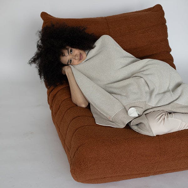 Eka Stipple Throw Blanket