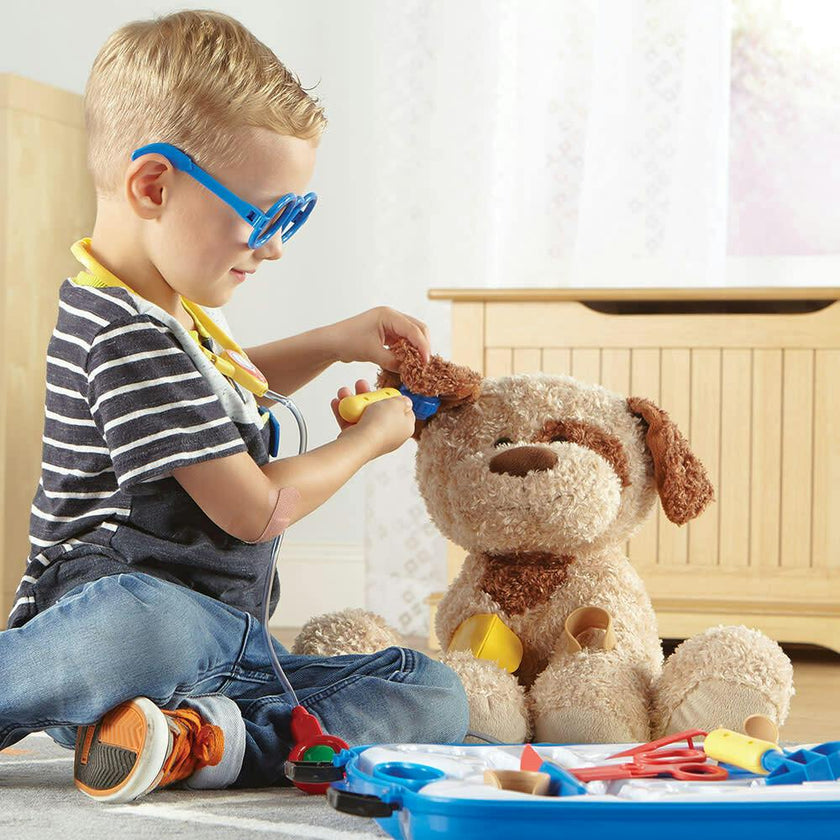Pretend & Play® Doctor Set