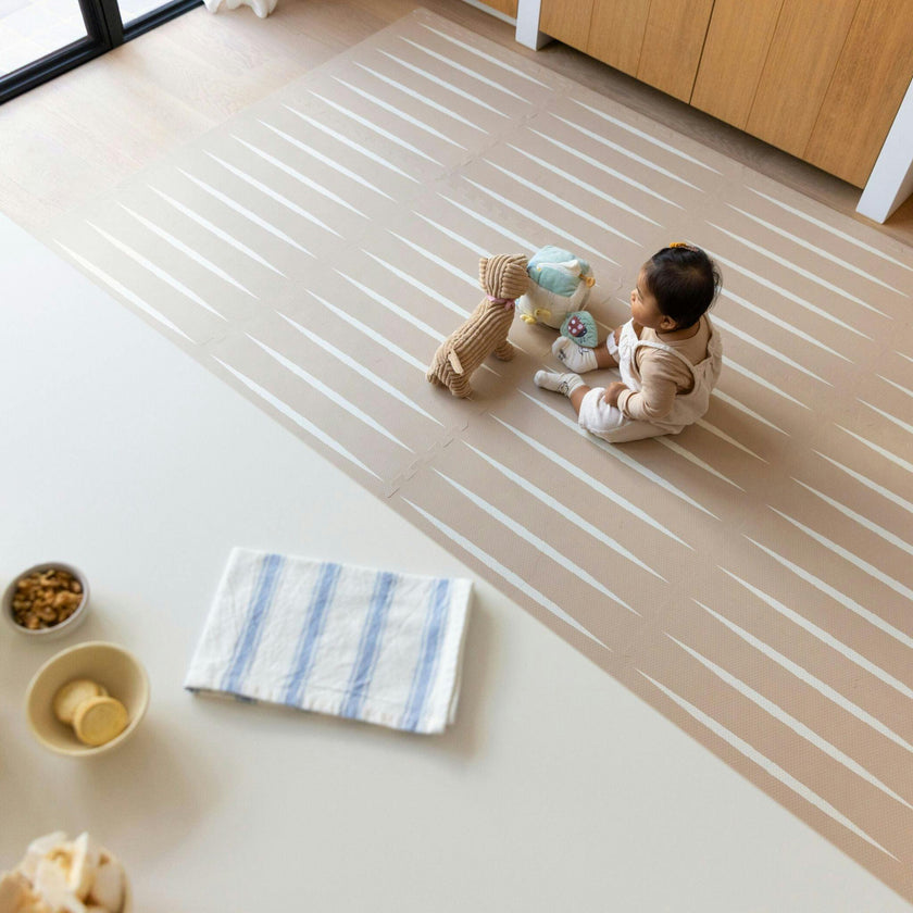 Lucio - Desert Sand - Play Mat, Stripes