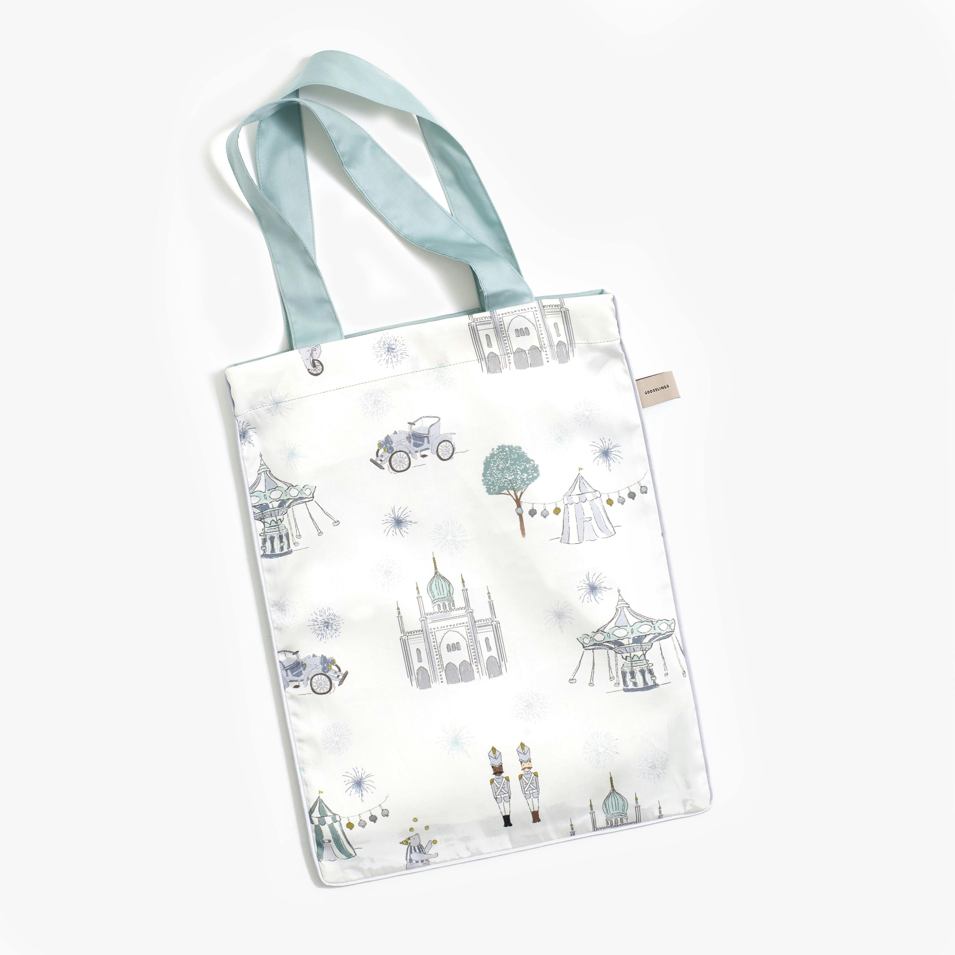 Adventures in Wonderland Baby Duvet Set, Prints