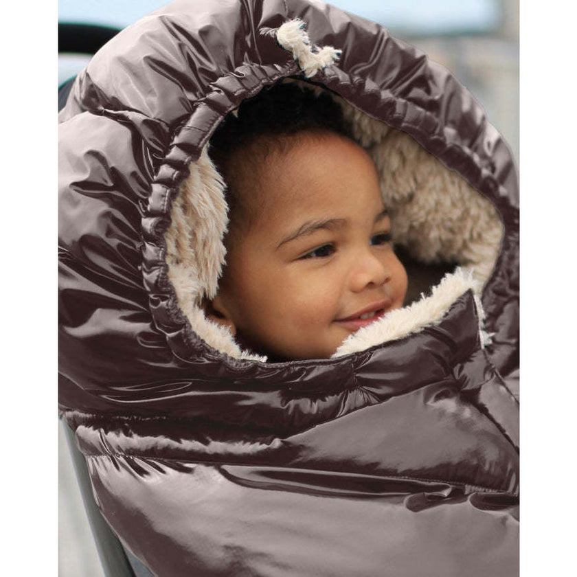 Evolution 212 Hook-N-Loop Zipper Blanket