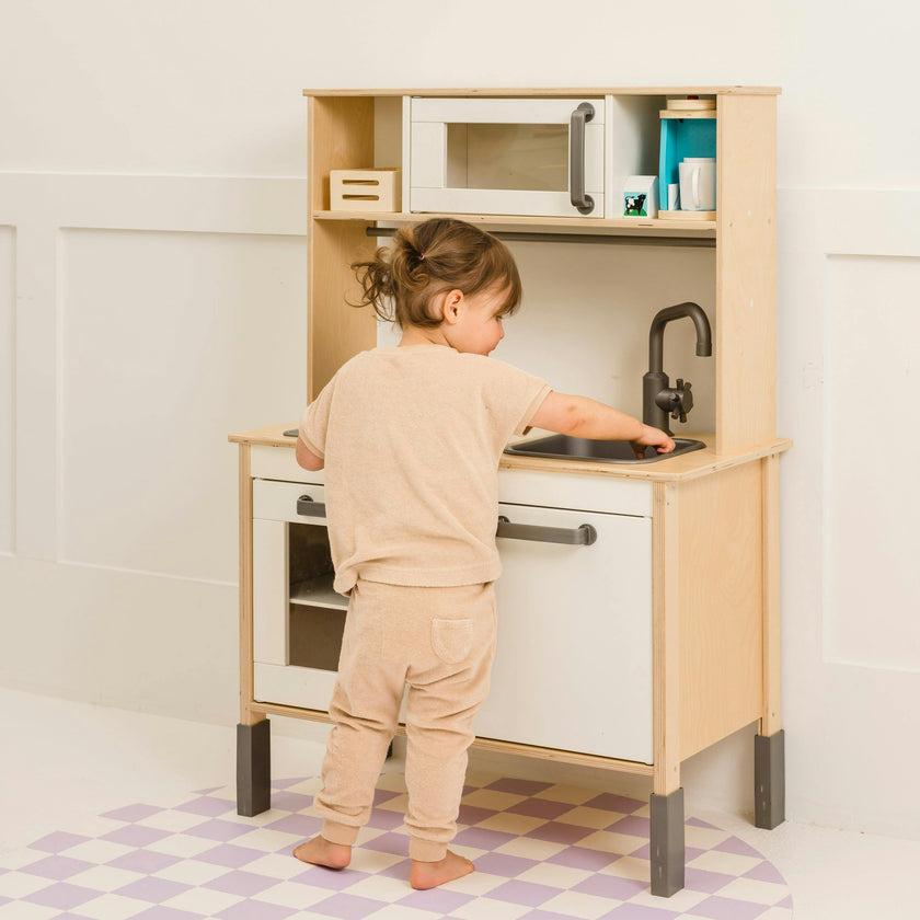 Catch All Mat for Mealtime & Playtime Mess