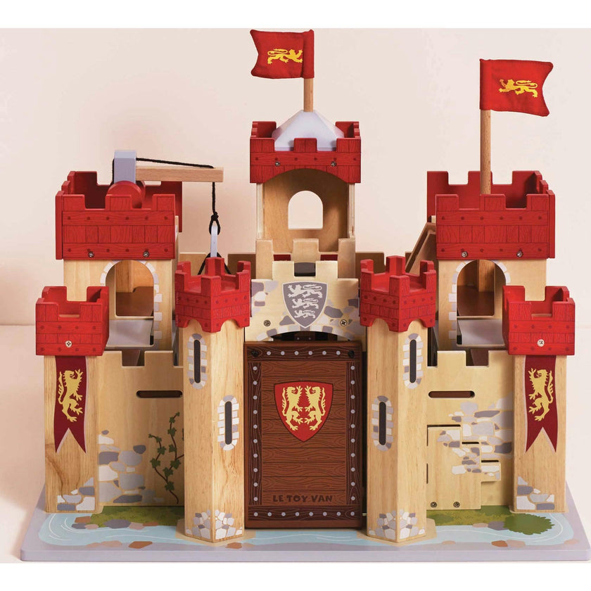 Lionheart Wooden Castle