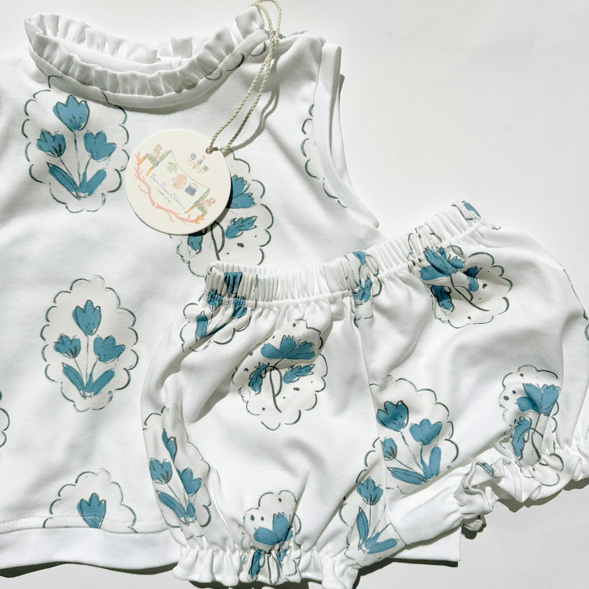 Dashwood Set | Tunic Top and Shorts | Medallion Flower White