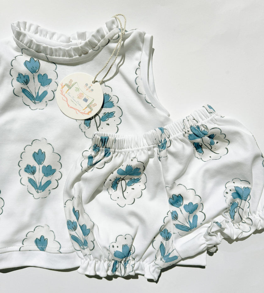 Dashwood Set | Tunic Top and Shorts | Medallion Flower White