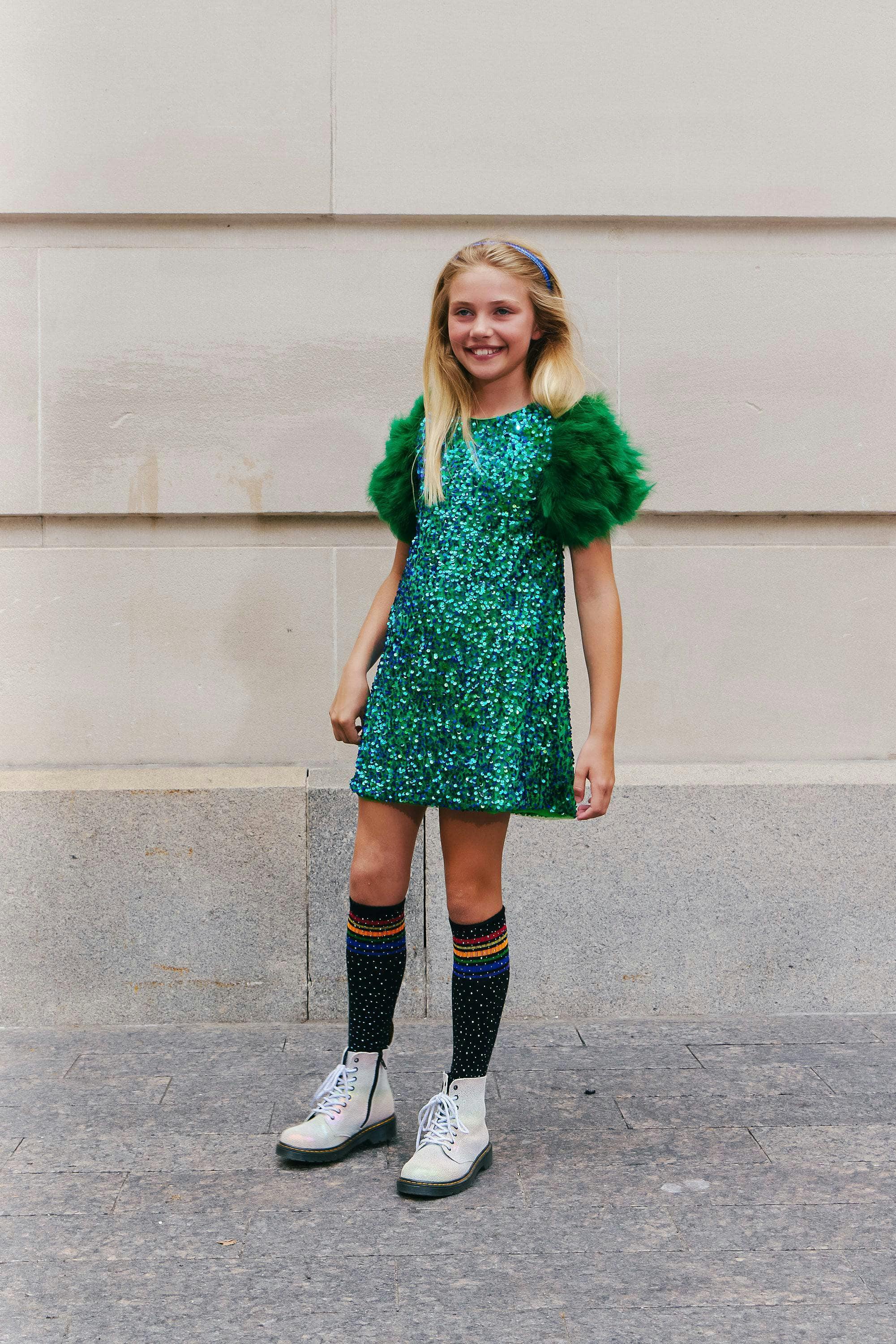 Feather Puff Sleeve Sequin Short Party Dress