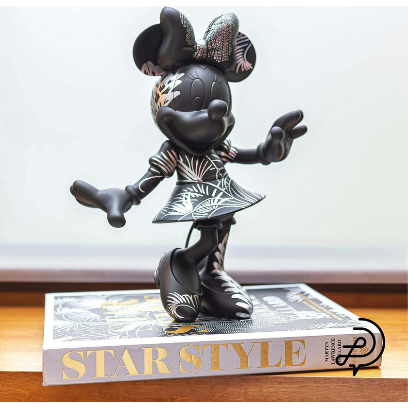 Minne STAR STYLE Black & Grey 12in